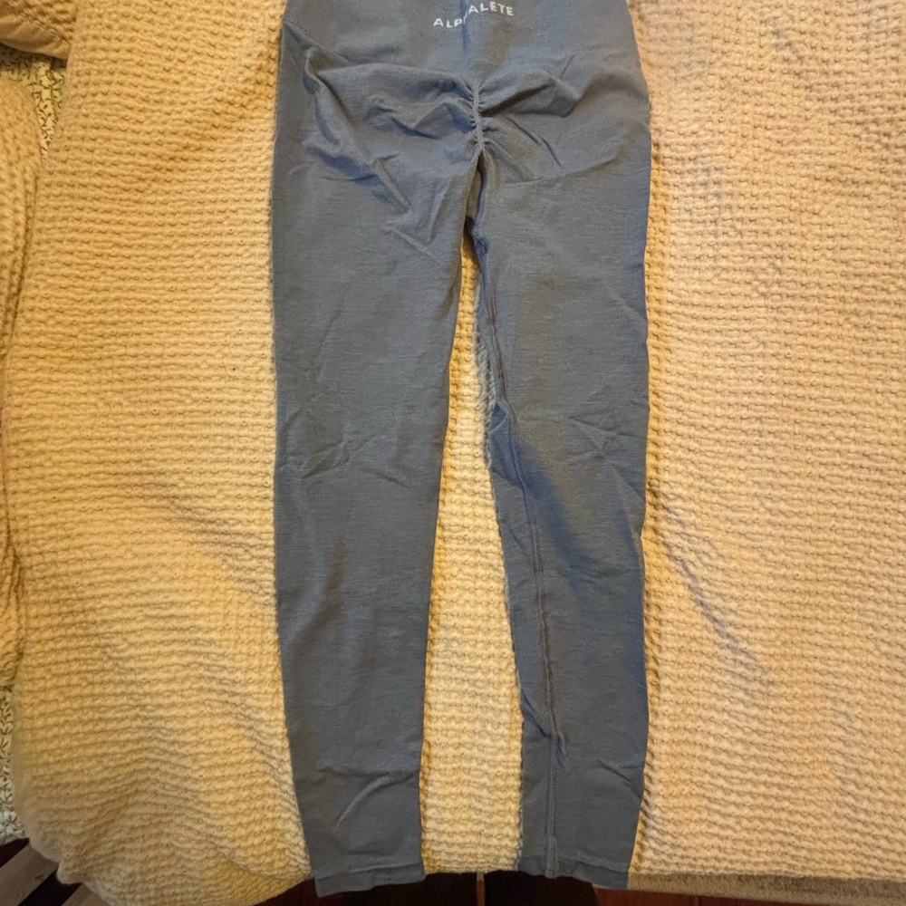 Alphalete Amplify Leggings